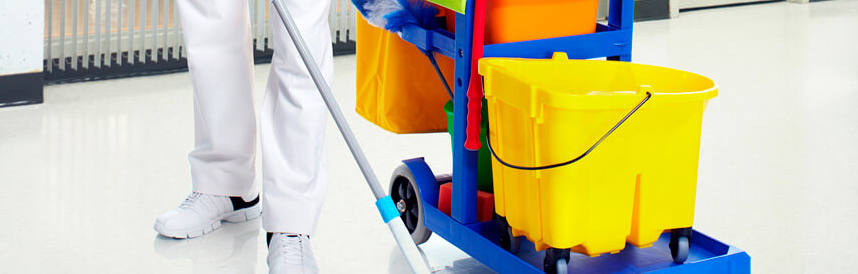 Noleggio Attrezzature per la Pulizia: Scopri le Vantaggi del Noleggio di Monospazzola e Lavapavimenti Industriali